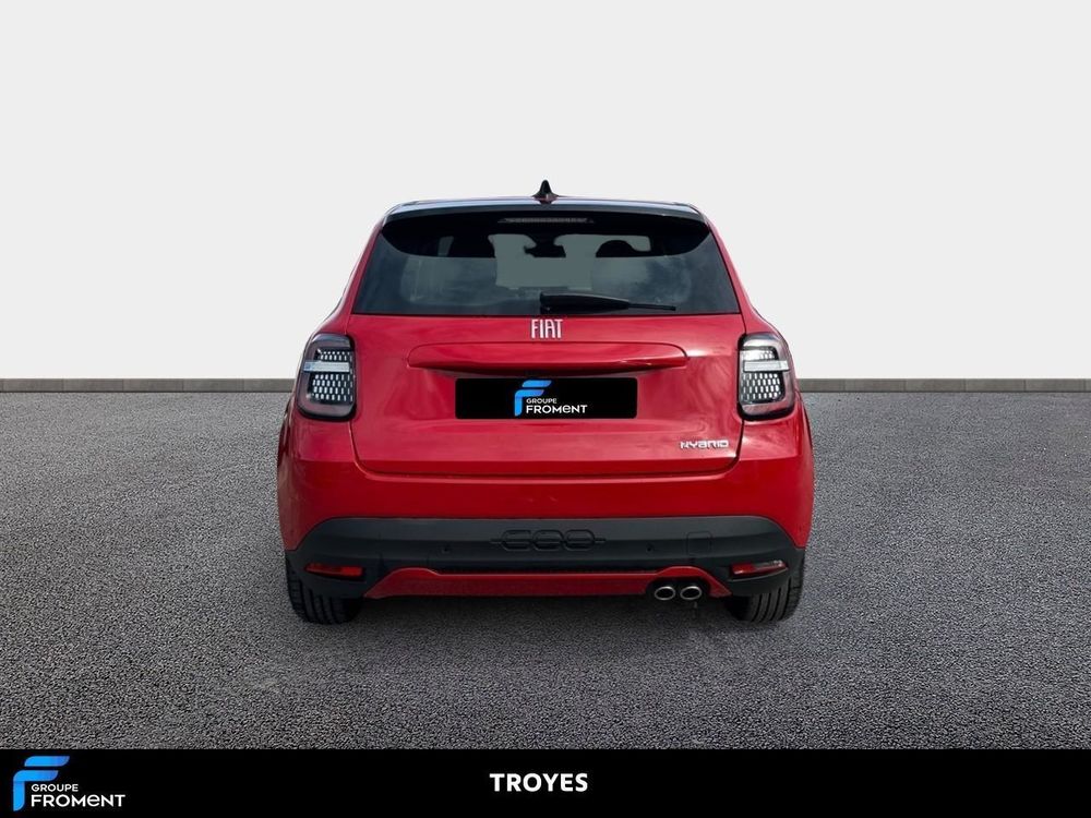 Fiat 600 T-Gen 3 1.2 Hybrid 145ch eDCT6 Pop 2025 occasion 10600 La Chapelle-Saint-Luc