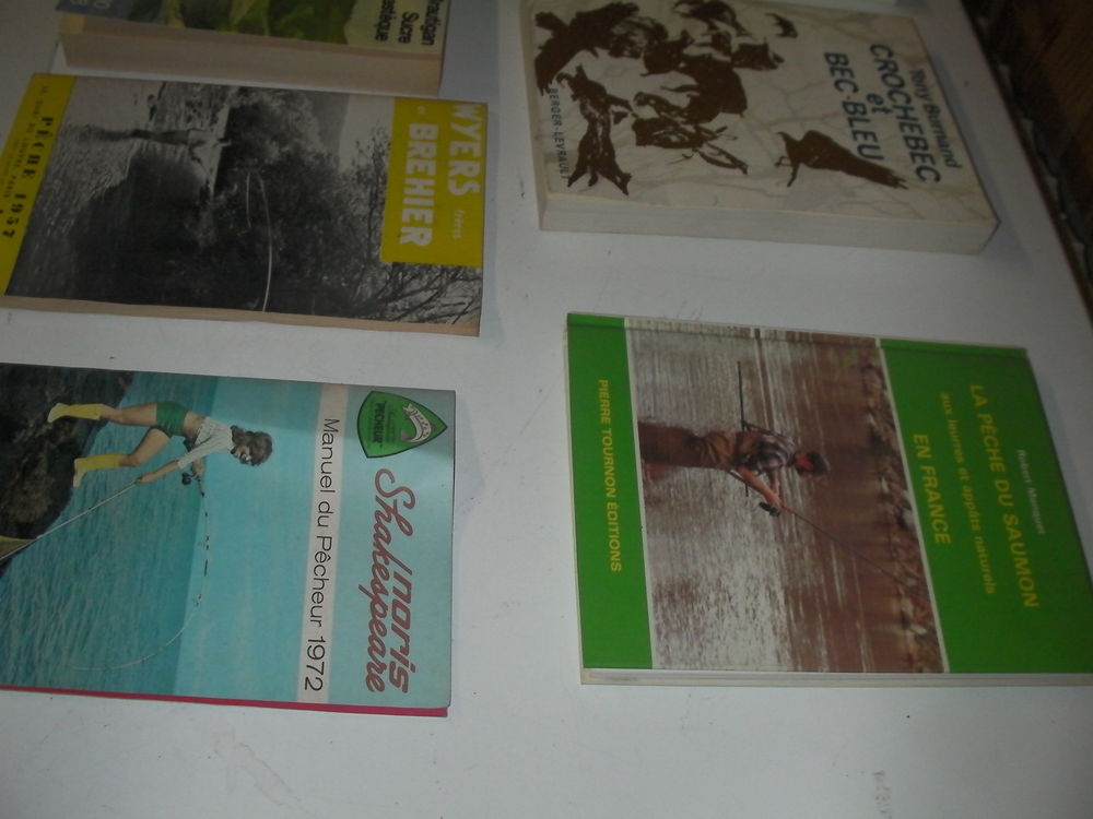 7 LIVRES DE P&Ecirc;CHE N&deg; 220 &agrave; 226 Sports