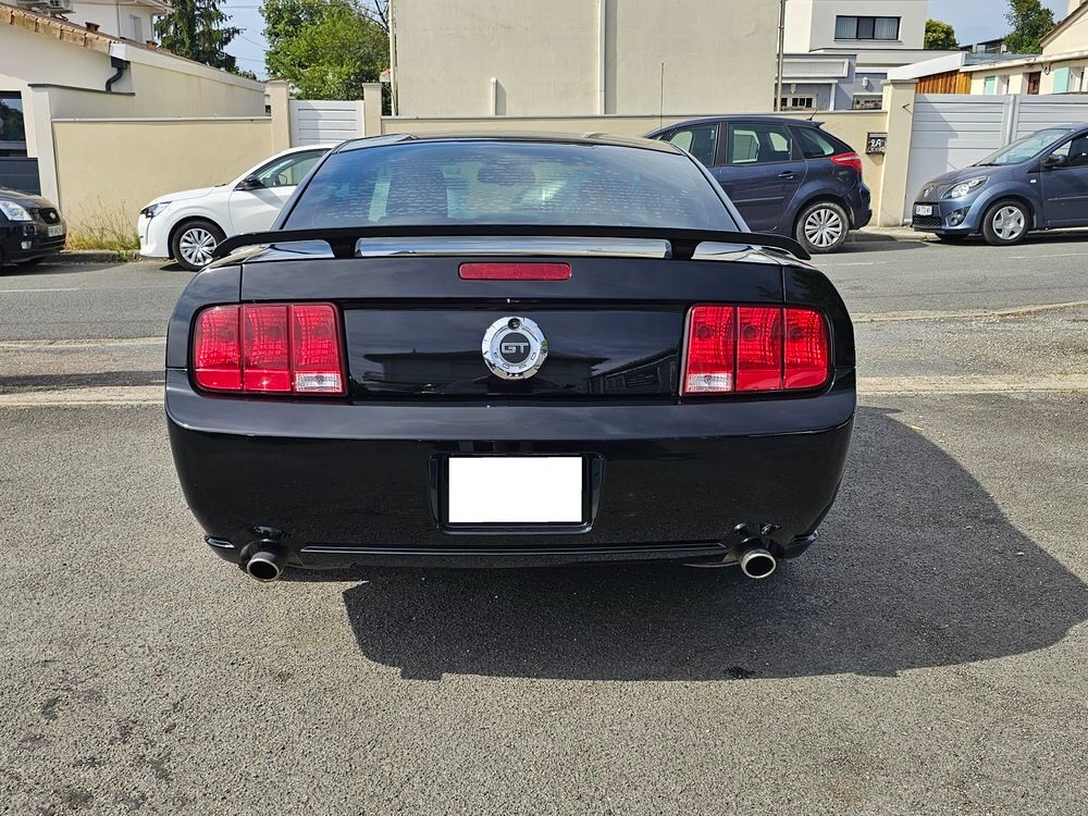 Mustang 4.6 V8 GT 305CH 2008 occasion 33560 Carbon-Blanc