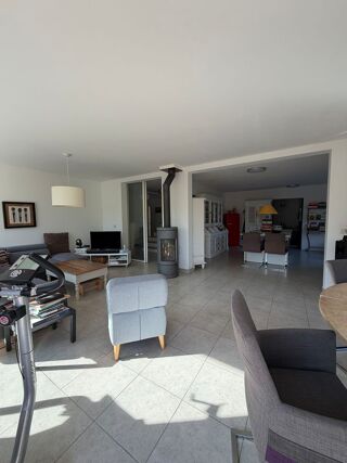  Maison à vendre 10 pièces 250 m² Douvaine