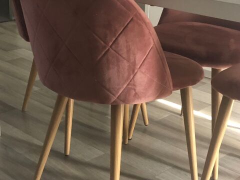 Ensemble table et chaises 140 Maubeuge (59)