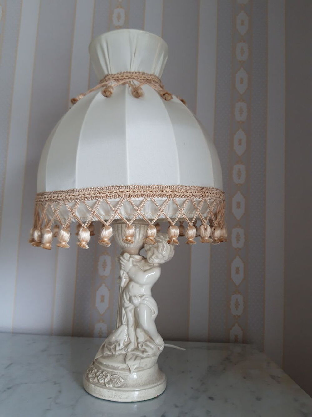 Lampe Ch&eacute;rubin sign&eacute;e JP ( 1950 - 1980) Décoration