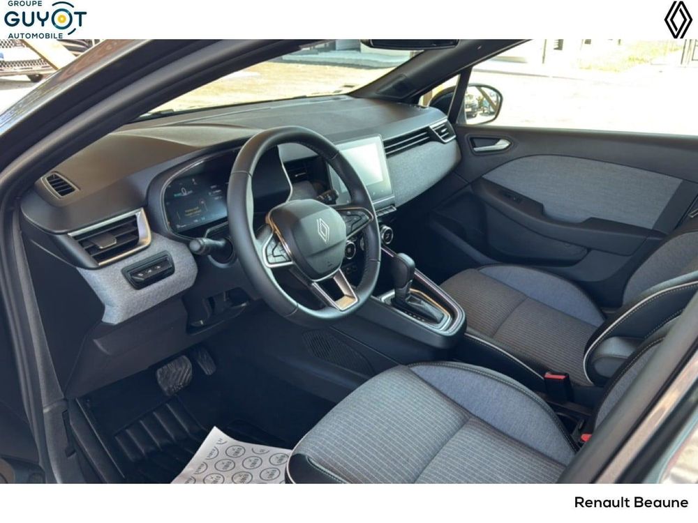 Clio V Clio E-Tech full hybrid 145 ch GSR2 Techno 2025 occasion 21200 Beaune