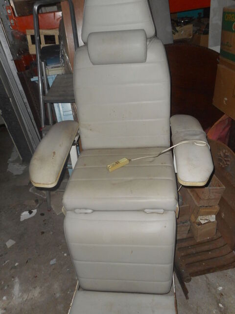 grand fauteuil m�dicalis� �lectrique  15 Saran (45)