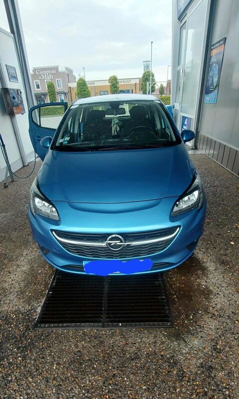 Opel corsa 1.4 90 ch Edition