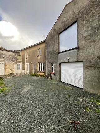  Maison � vendre 6 pi�ces 270 m�