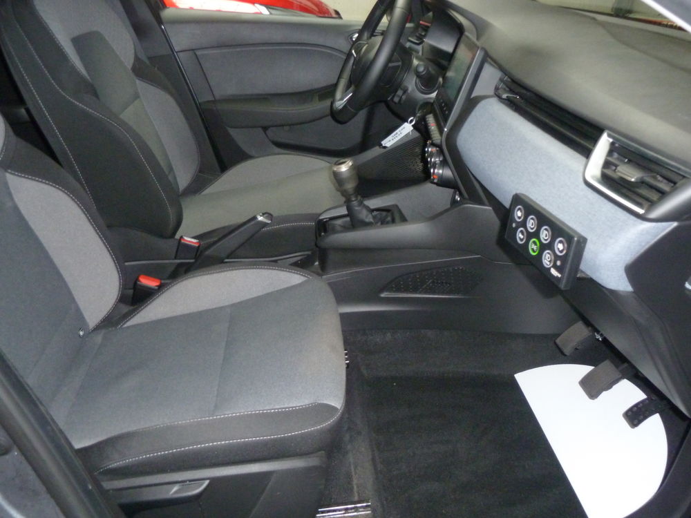 Clio V Clio dCi 100 GSR2 Evolution 2025 occasion 95300 Ennery