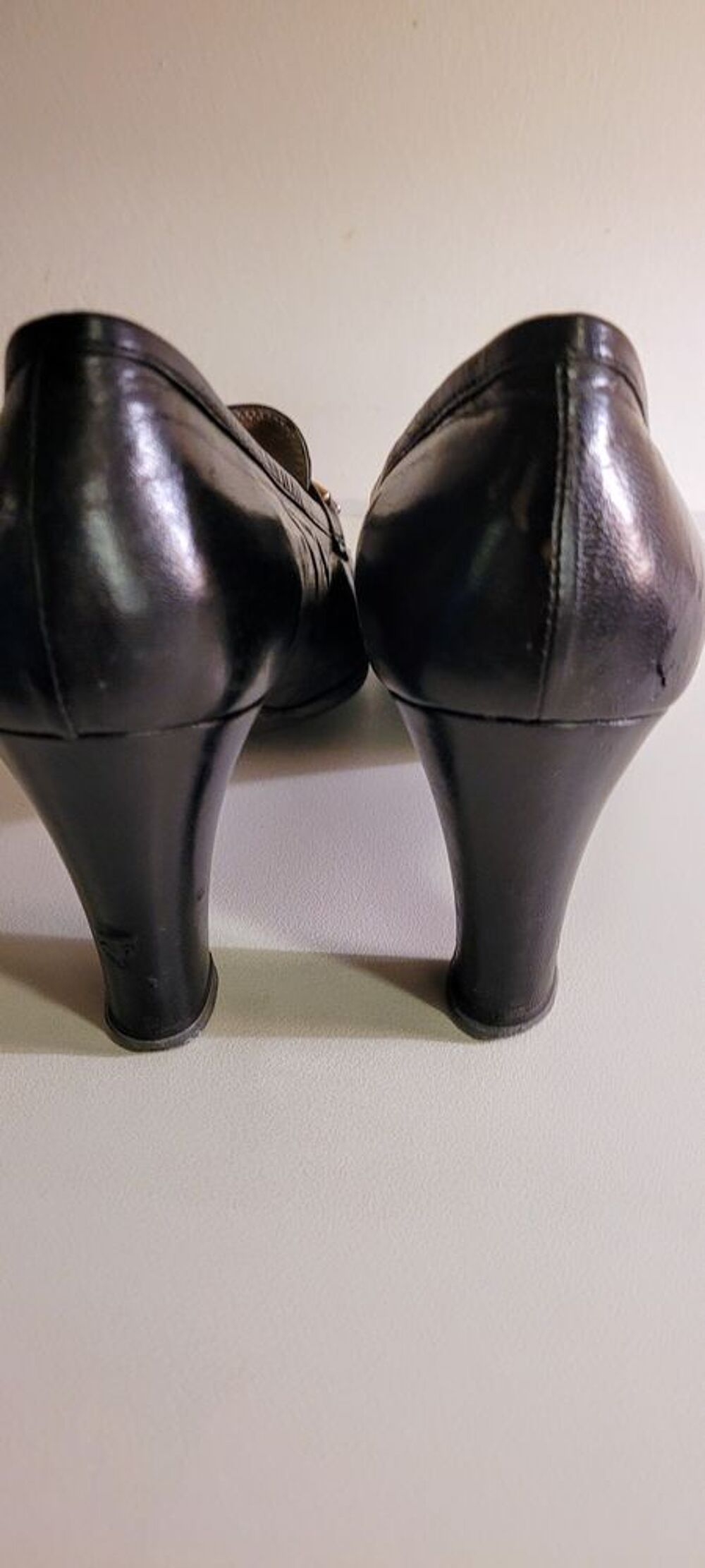 Mocassins &agrave; talons CUIR, Chaussures