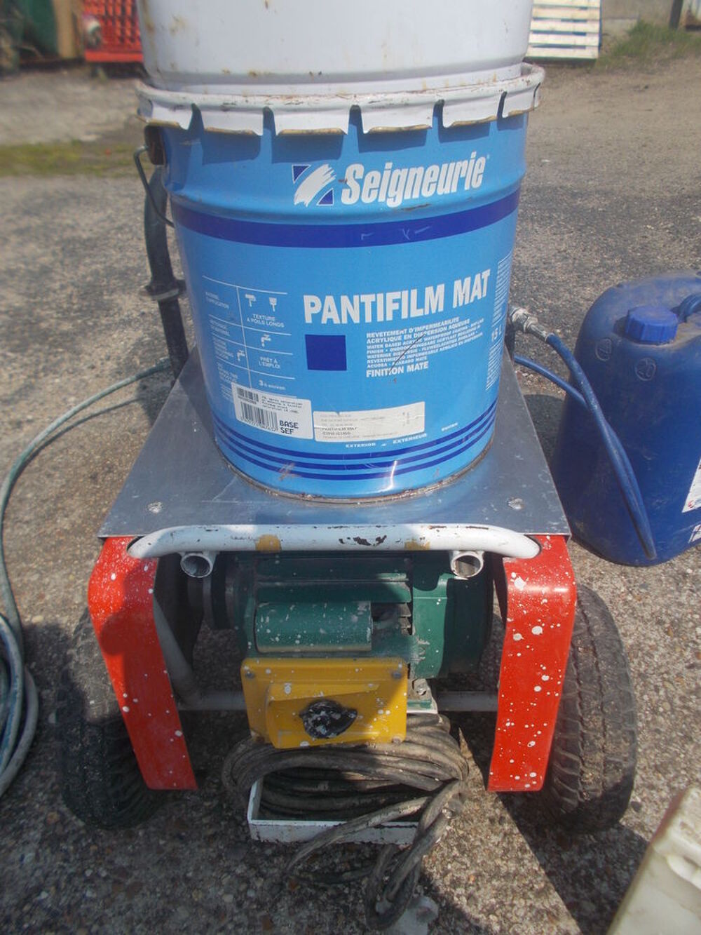  Station de peinture contre travaux toiture Bricolage