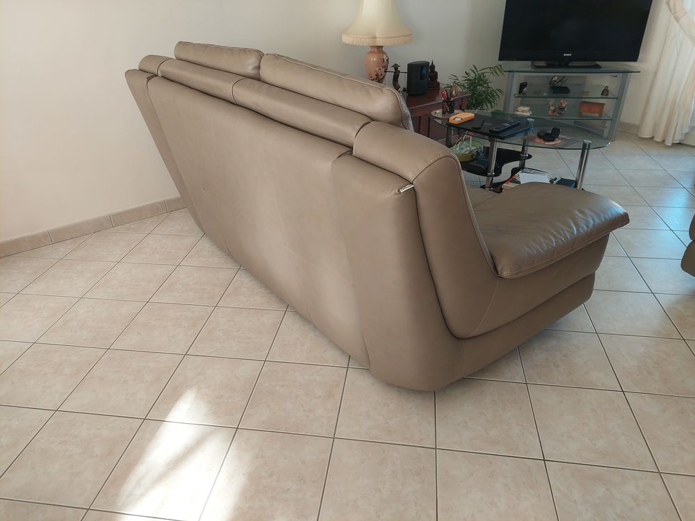 Canap&eacute; + Fauteuil cuir Meubles