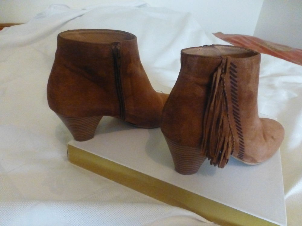 BOTTINES Chaussures