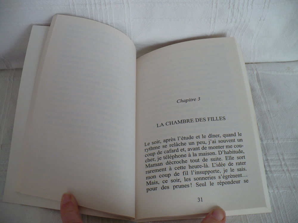 *L129 	
Coeur Grenadine C'est moi qui d&eacute;cide	 Livres et BD