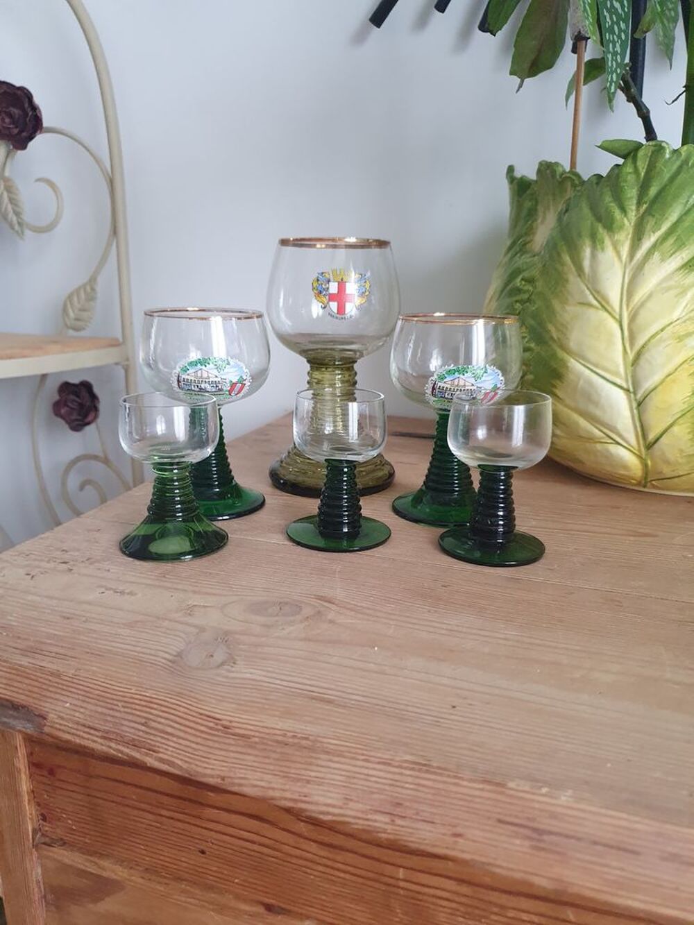 Ensemble de verres roemers ann&eacute;e 60-70 Décoration