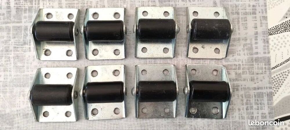 Lot de 8 roulettes fixes &agrave; platine Bricolage