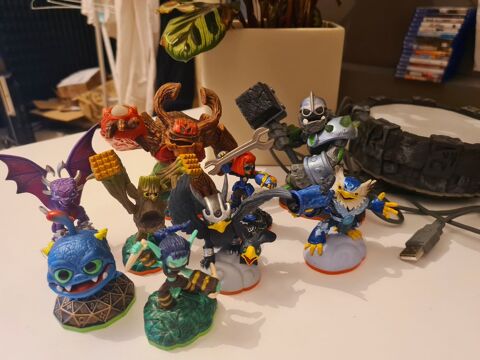 Skylanders + Plateau (LOT) 25 Chteau-Gontier (53)