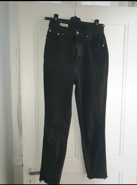 jeans Levi's skinny femme taille 36 40 Villeneuve-Saint-Georges (94)