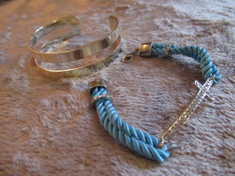 Bracelets fantaisies (x2) - NEUFS 4 Livry-Gargan (93)
