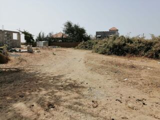  Terrain � vendre 700 m� Saly, s�n�gal