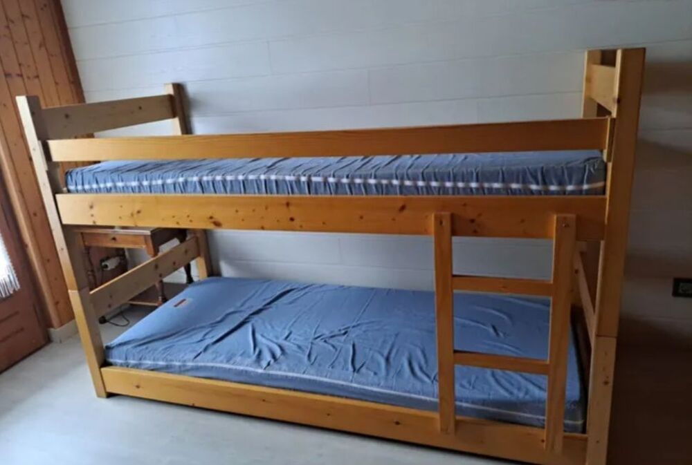 Lits superpos&eacute;s avec matelas Mobilier enfants