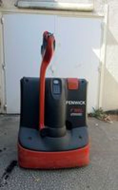   Chariot Electricque Fenwick T16 L  67 heures de travail  