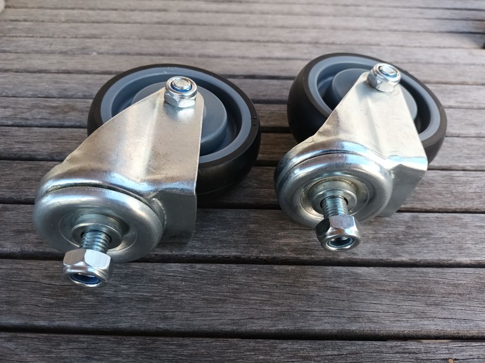 4 roulettes de &oslash; 10 cm pour chariot, neuves Bricolage