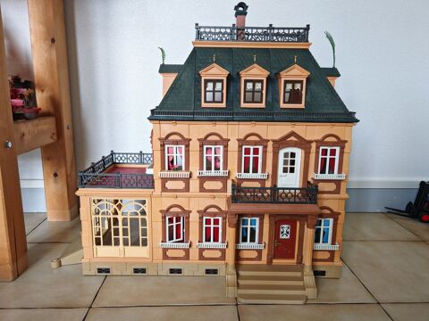 Tr�s belle Maison playmobil victorienne /Belle �poque 
145 Morey-Saint-Denis (21)