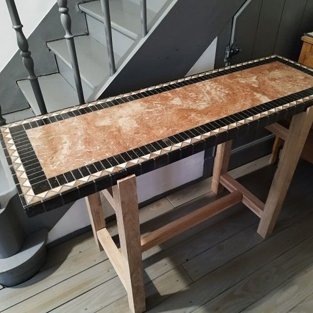 Table console, pi&egrave;tement bois, plateau marbre Meubles