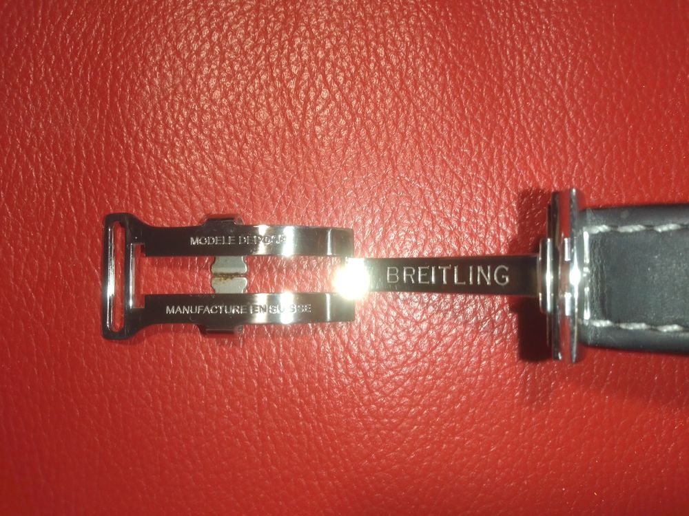 BREITLING NAVITIMER 46mmGMT 2 fuseaux horaires) dos transpar Bijoux et montres