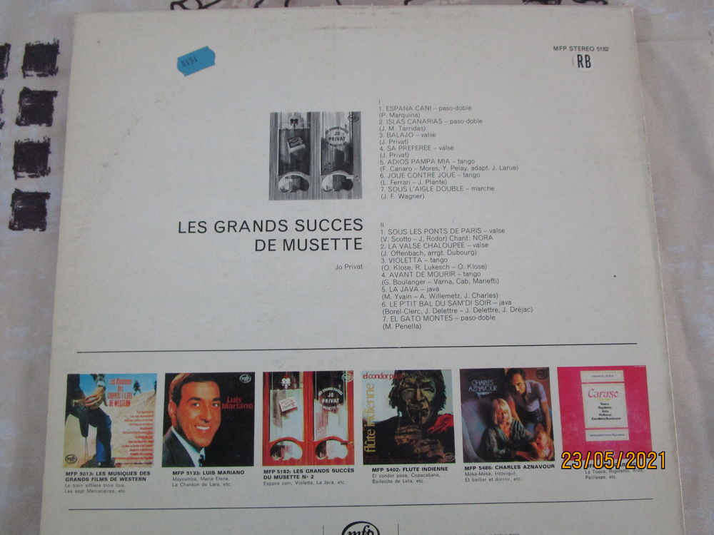 disque vinyle de "JO PRIVAT" les grands succ&egrave;s du musette n&deg; CD et vinyles