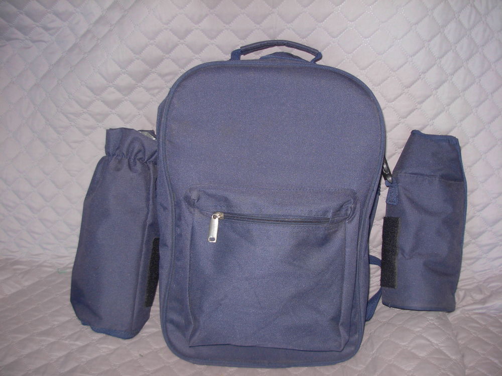 Sac &agrave; dos pique-nique isotherme neuf 4 couverts, bleu marine Sports