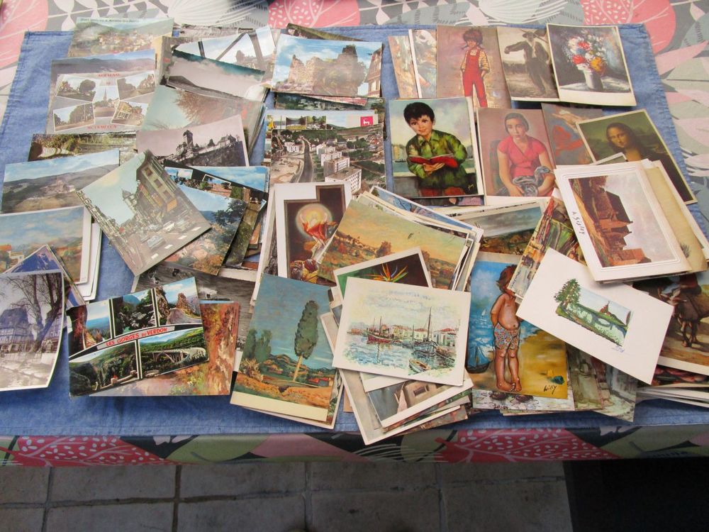 Lot de 199 cartes postales 
