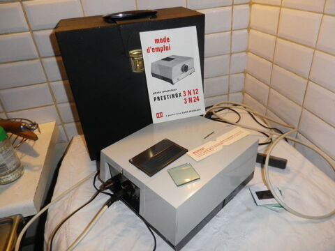 Ancien projecteur diapositive PRESTINOX 3 fonctionne vintage 75 Fontenay-le-Fleury (78)