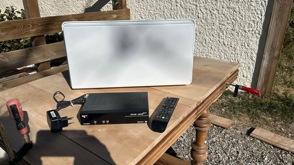 Antenne, satellite et d&eacute;codeur TNT Audio et hifi