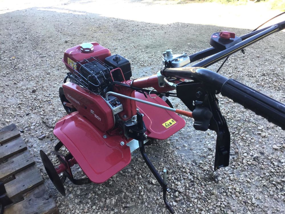 Motoculteur Honda F501 + accessoires ? &Eacute;tat neuf Jardin
