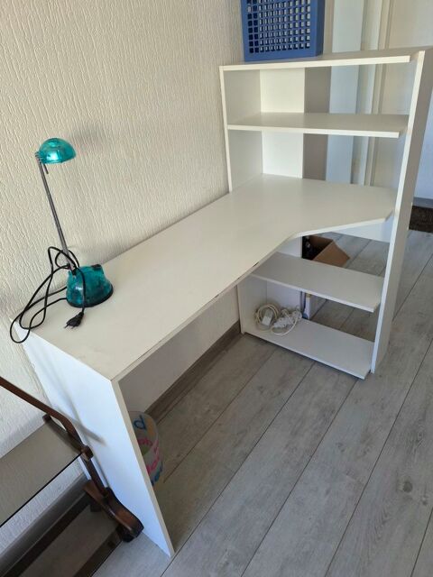 Table de bureau 50 Ferney-Voltaire (01)