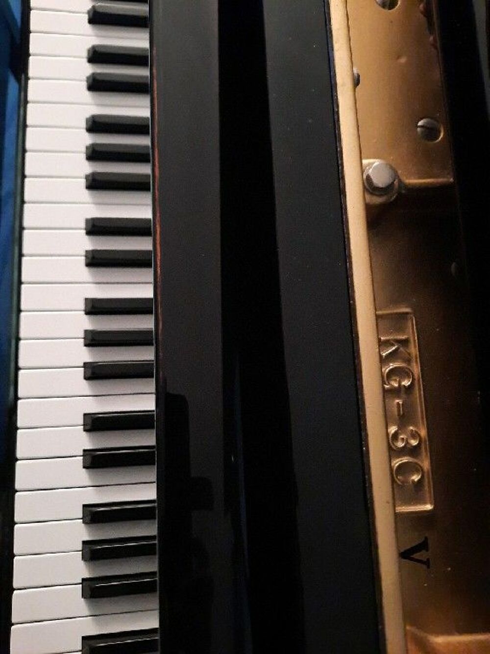 Piano &agrave; queue KAWAI Instruments de musique
