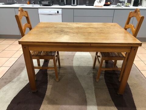 table et chaises 100 Le Barcars (66)