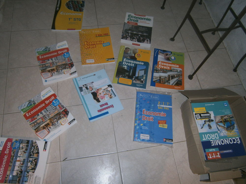 livres scolaire lyc&eacute;e pro tertiaire administration eco-droit Livres et BD