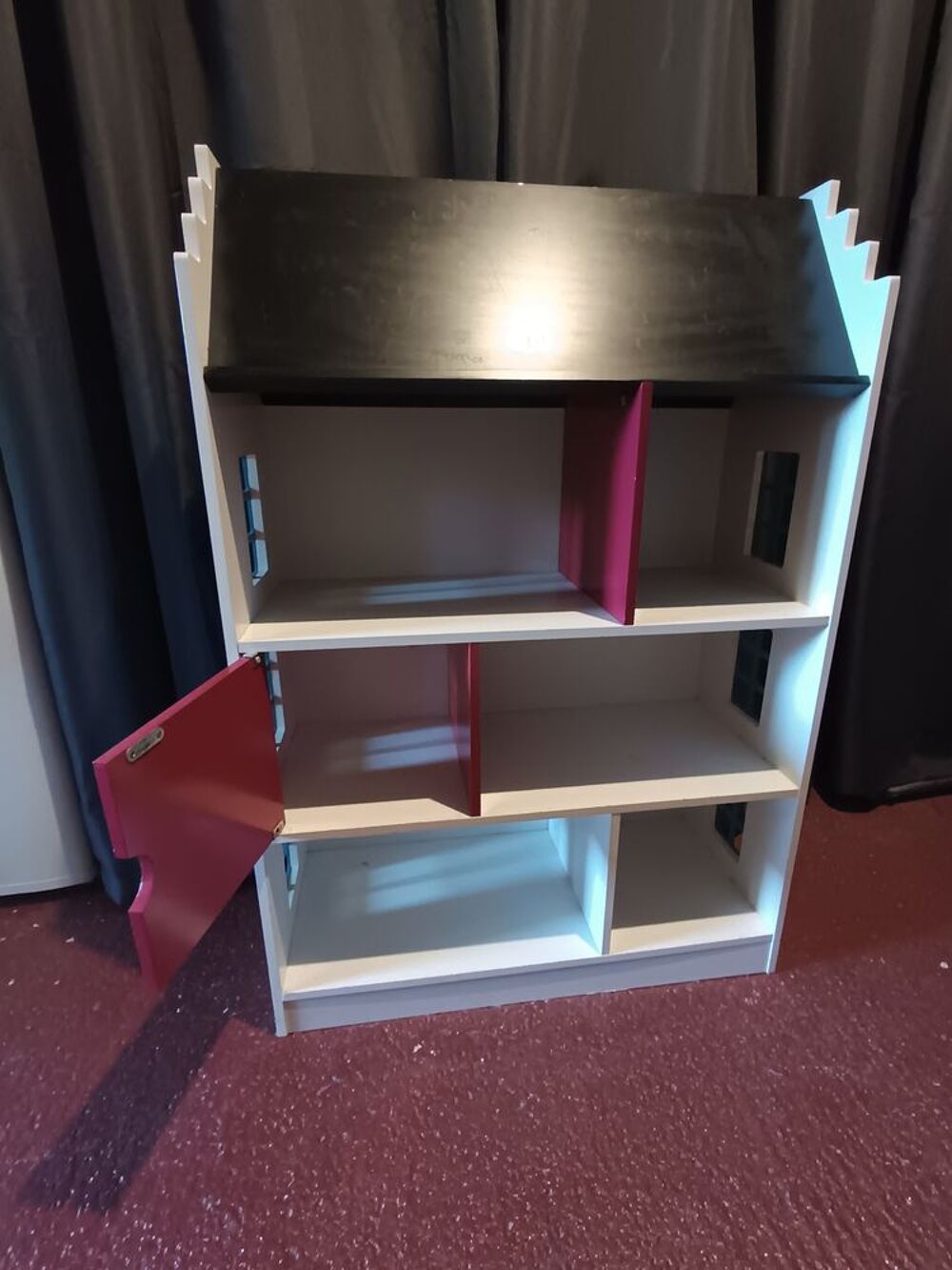 Maison biblioth&egrave;que avec toit en tableau ardoise craie Mobilier enfants