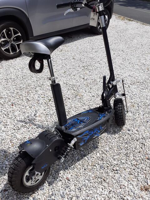 Trottinette �lectrique 300 Haute-Goulaine (44)
