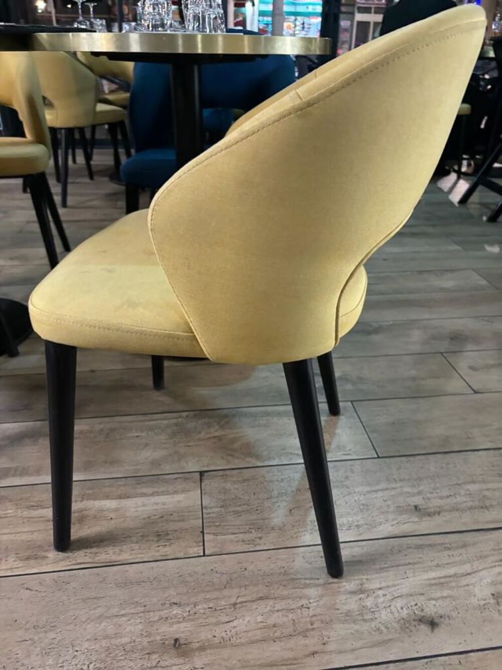 Fauteuils restaurant Meubles