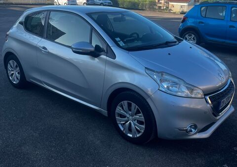 Peugeot 208 1.2 VTi 82ch BVM5 Active