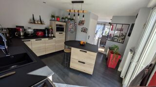  Maison  vendre 5 pices 101 m