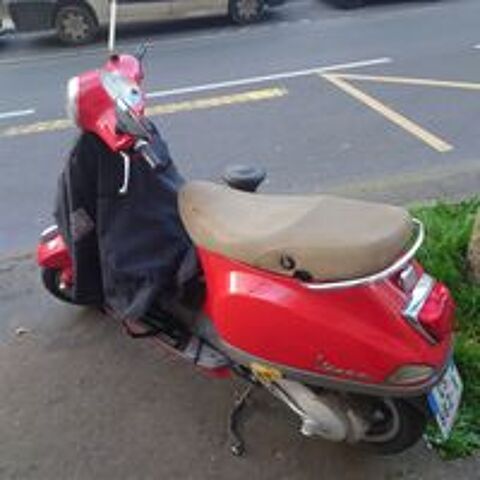 PIAGGIO 2013 occasion 92400 Courbevoie