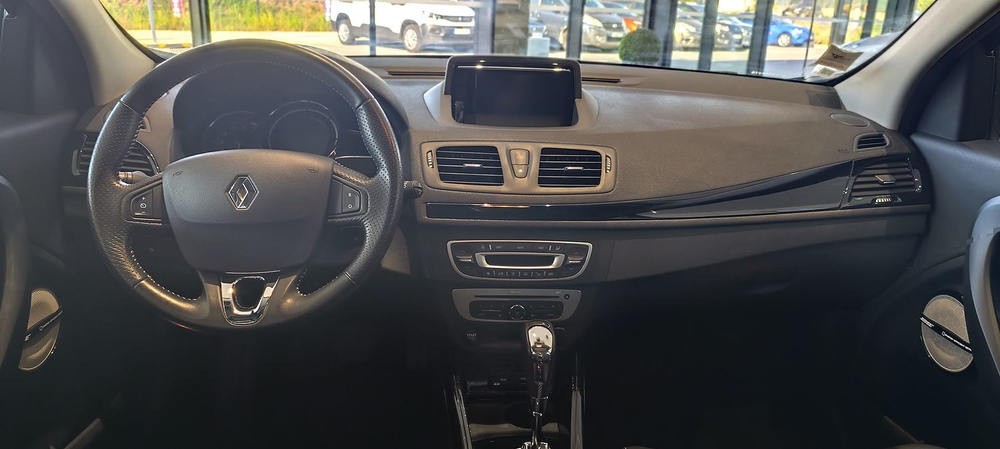 M&eacute;gane III TCE 130 Bose EDC 2015 occasion 83460 Les Arcs