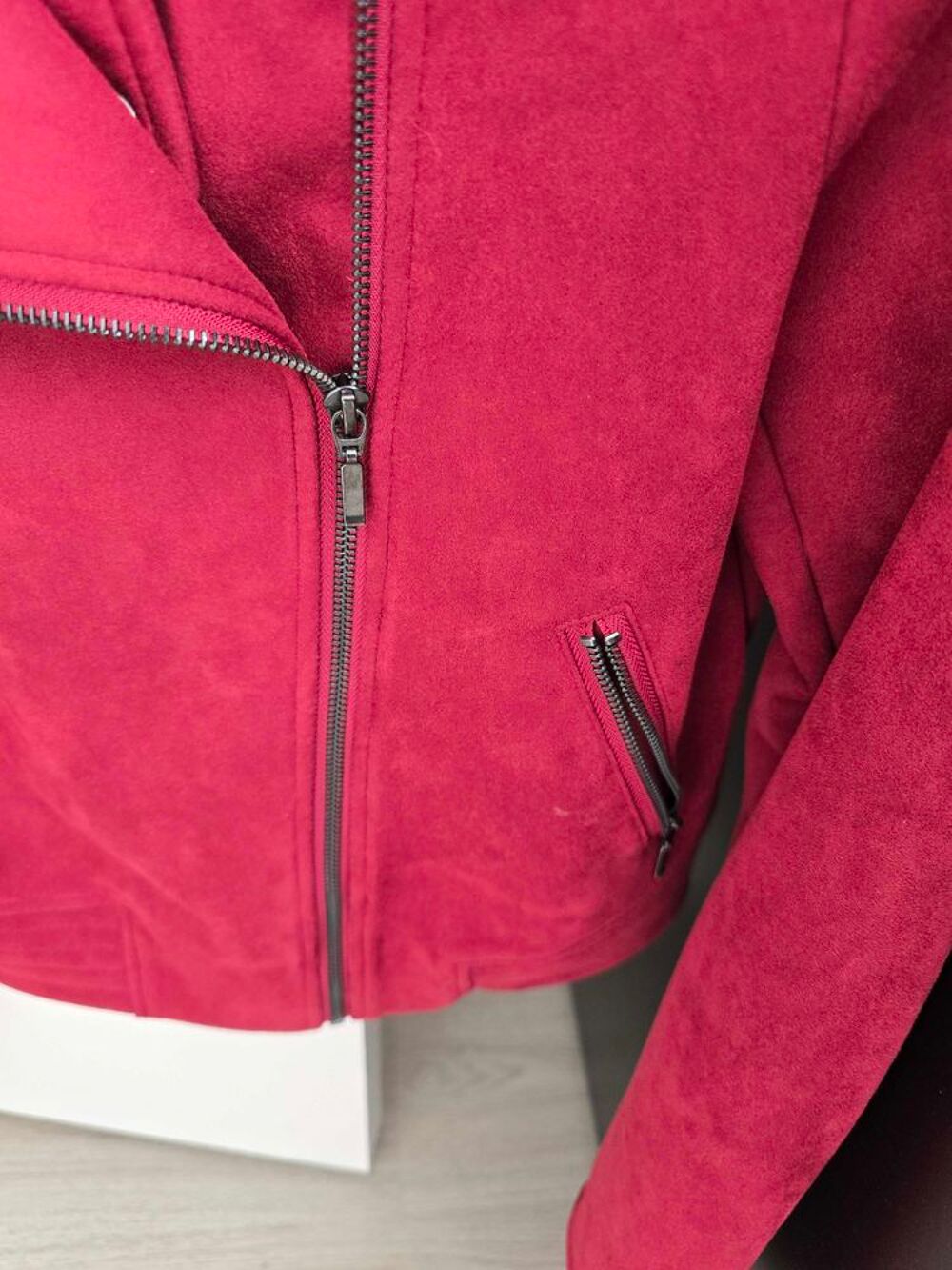 blouson rouge Vêtements