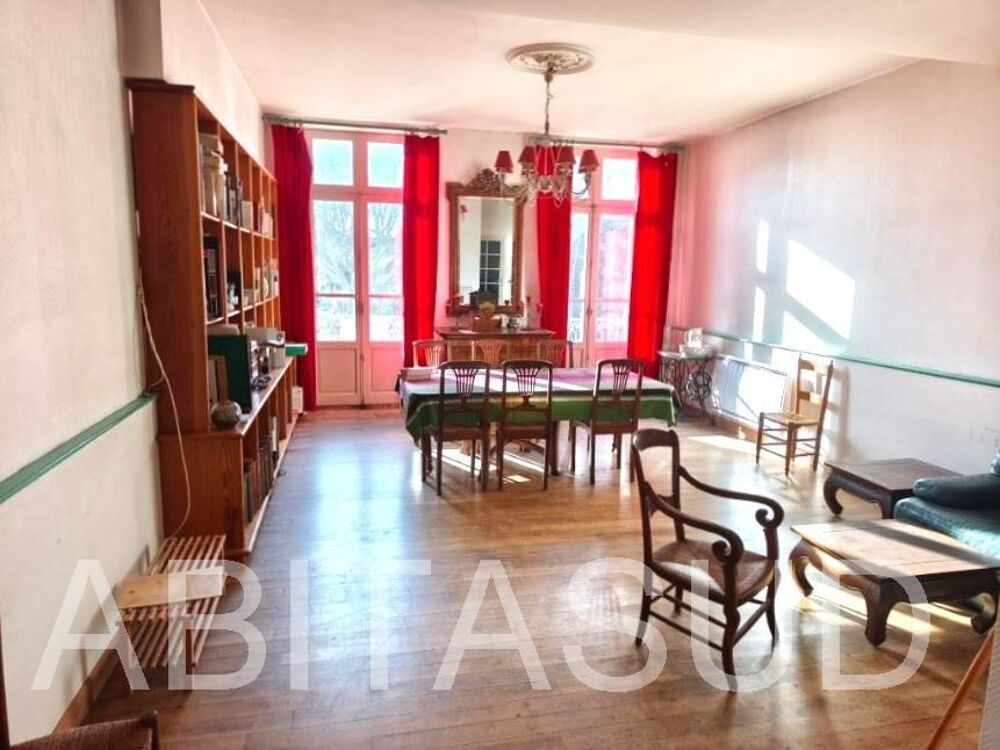 Maison 6 pièces 217 m² · à Realmont · 217 m² · 155 000 €