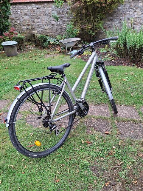 Vlo B'TWIN 90 Le Bellay-en-Vexin (95)