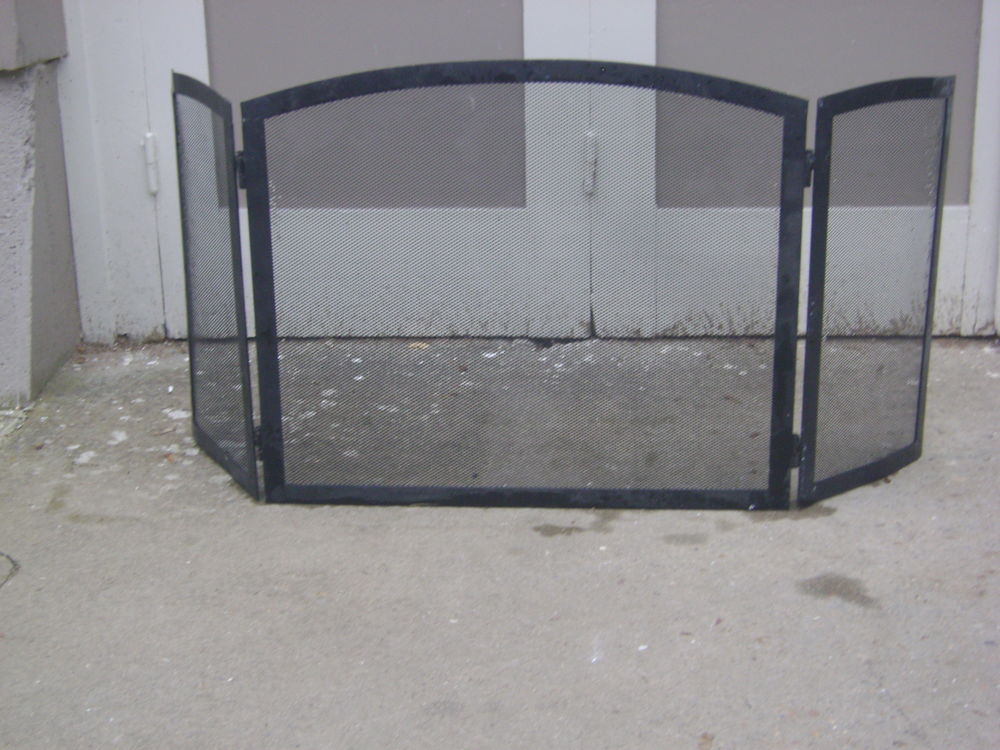 Grille de protection de chemin&eacute;e Décoration