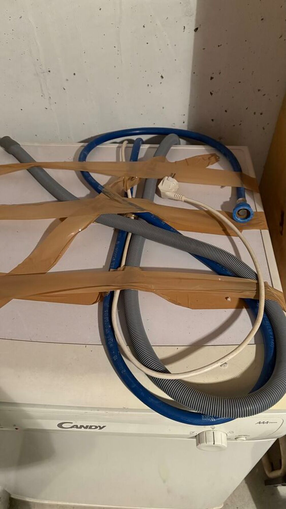 Lave-vaisselle Candy 12 couverts €" 100 € Electroménager